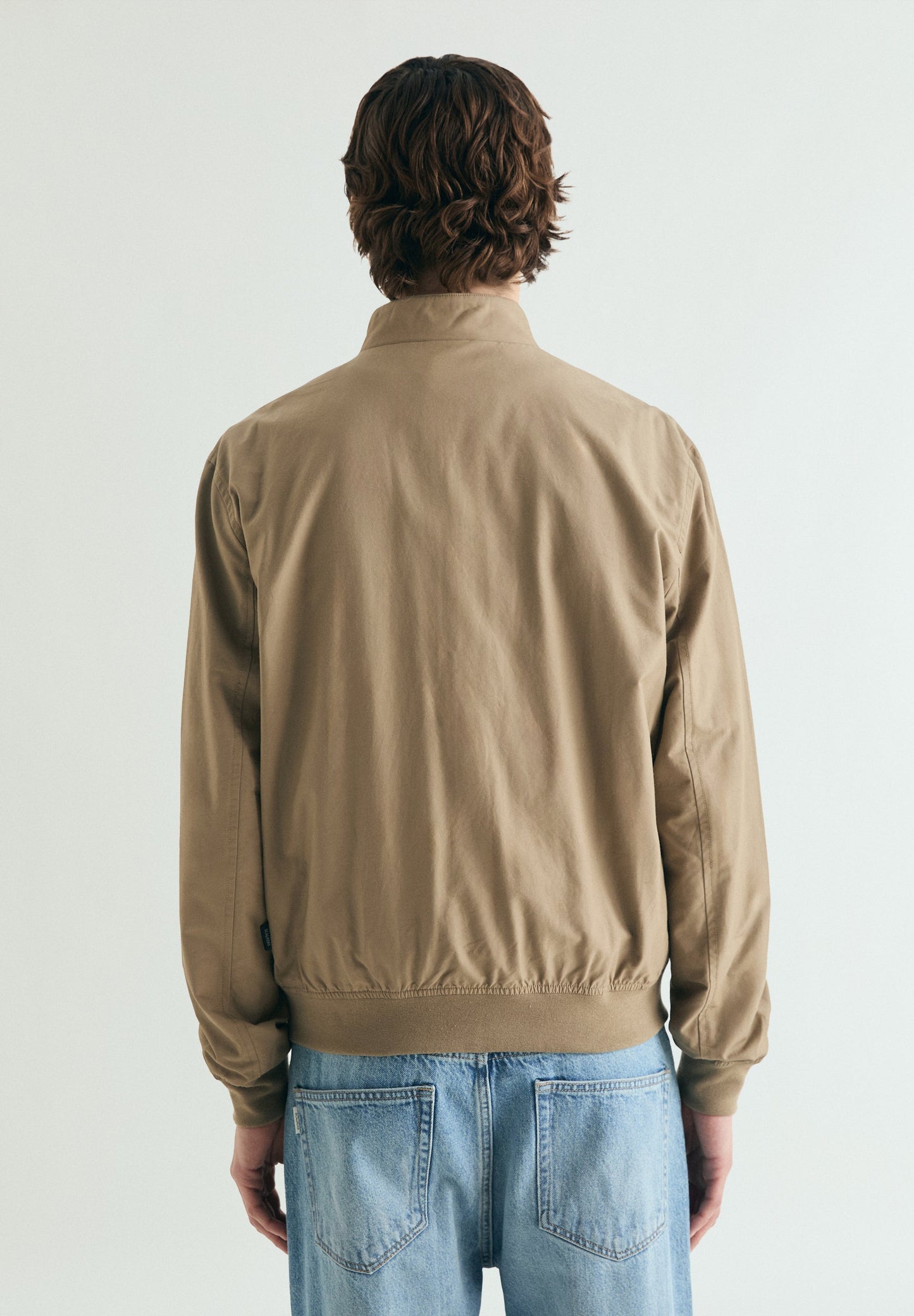 CHAQUETA BOMBER CUELLO ALTO