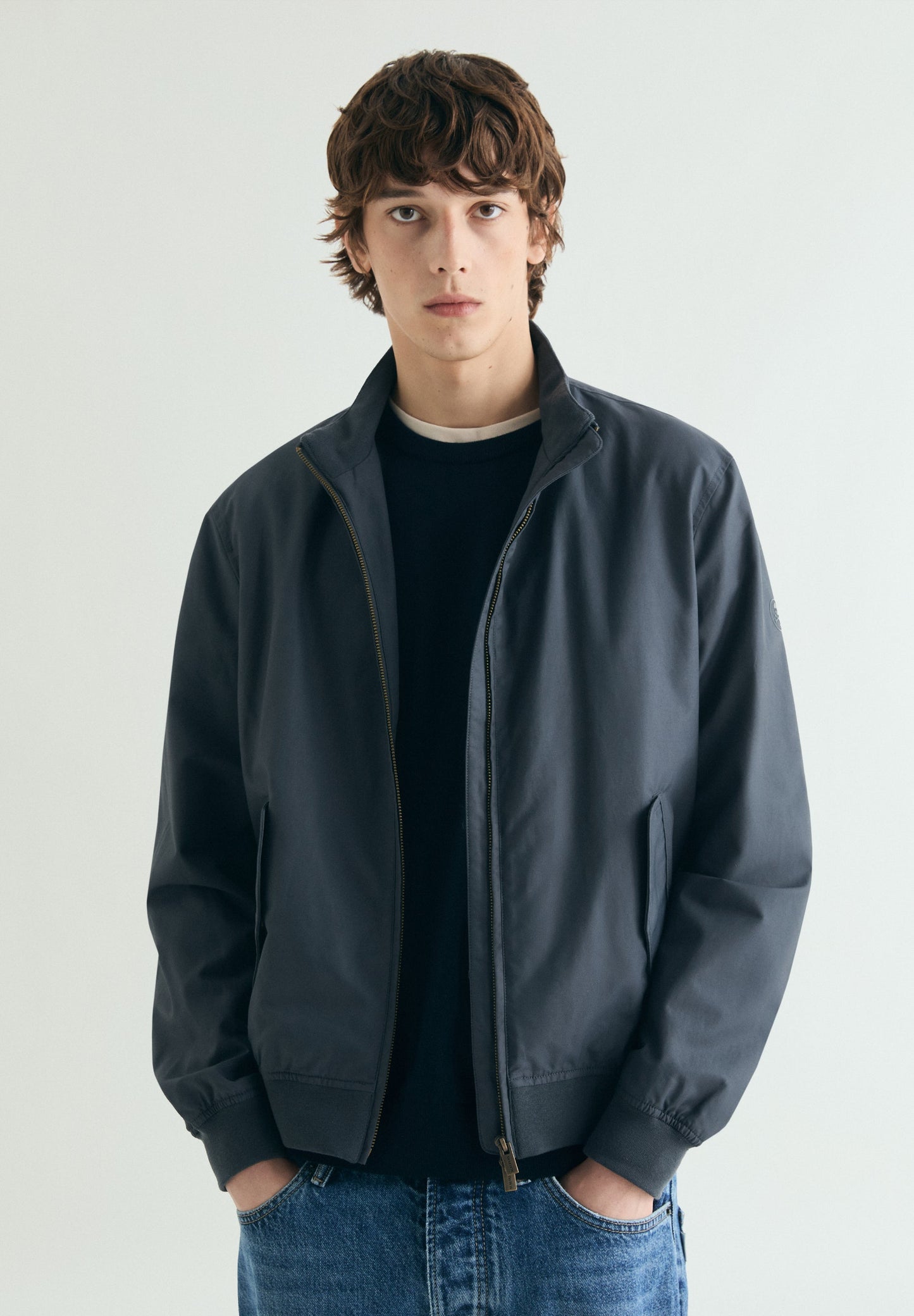 CHAQUETA BOMBER CUELLO ALTO