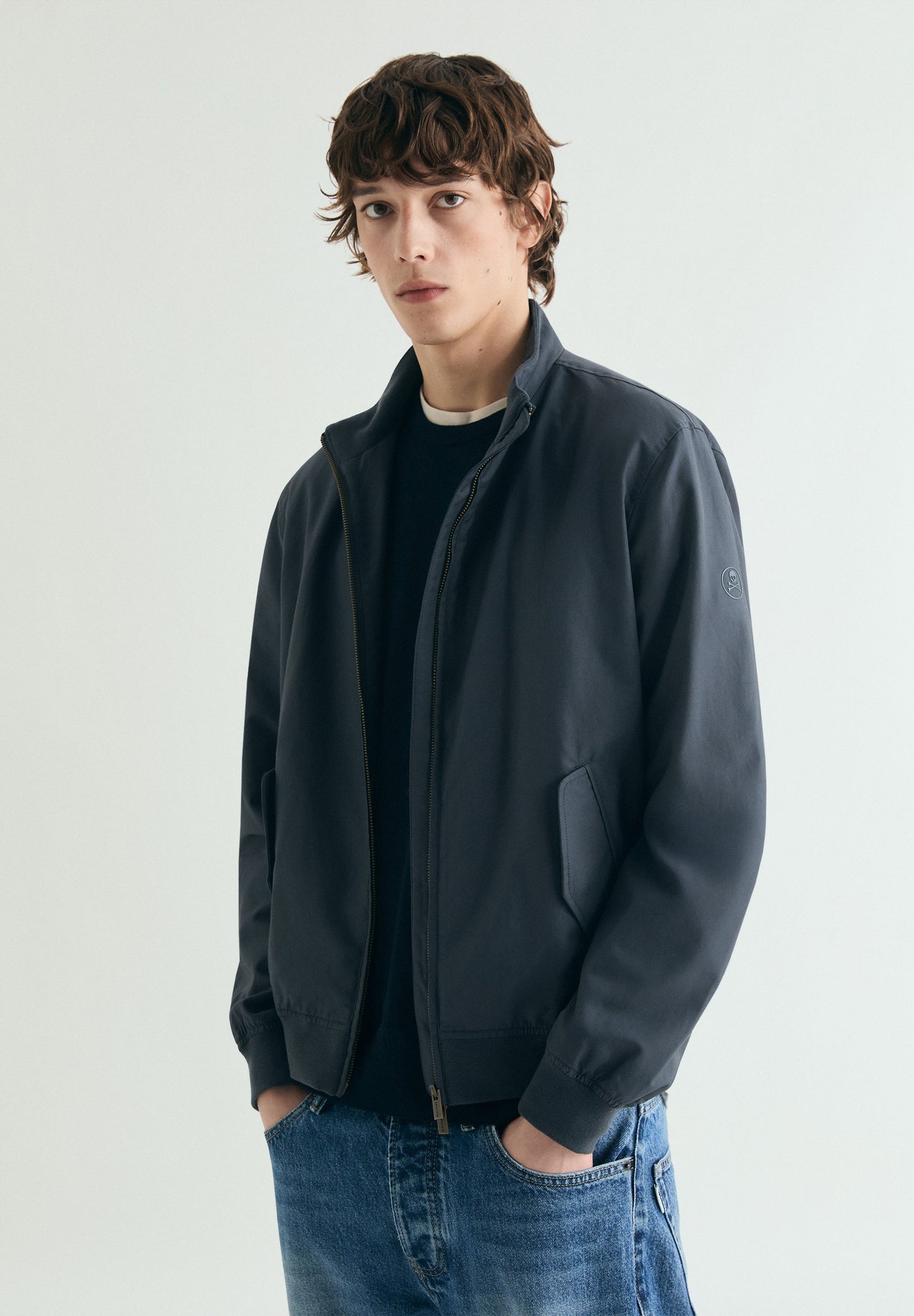 CHAQUETA BOMBER CUELLO ALTO
