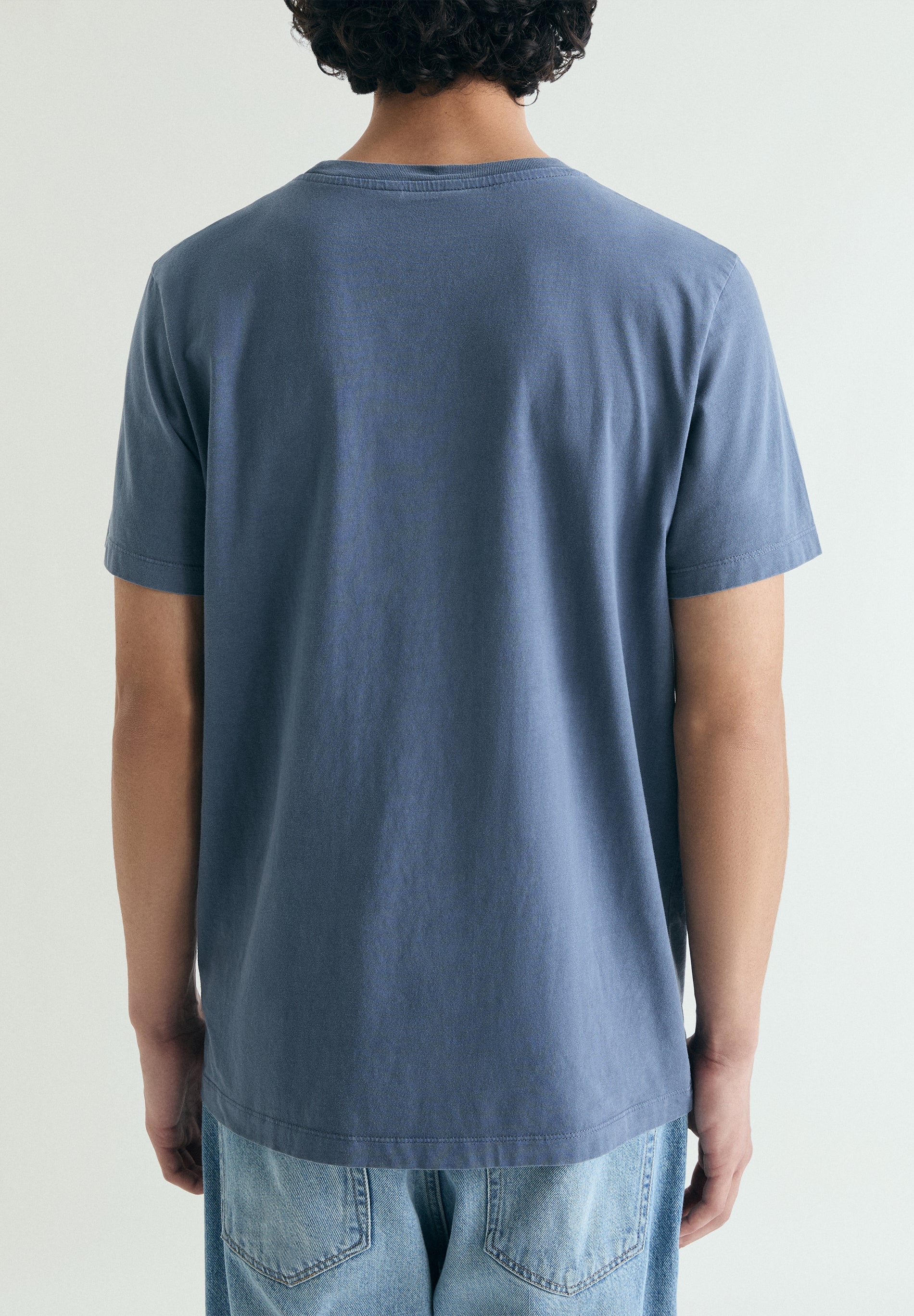 CAMISETA BORDADA REGULAR FIT