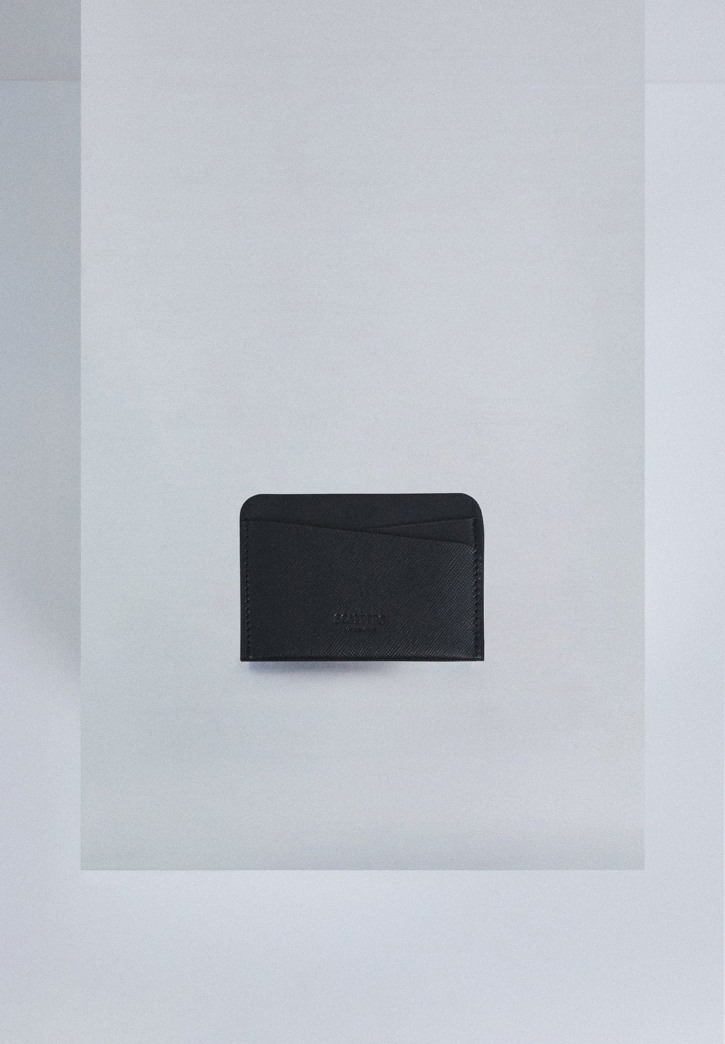 TARJETERO DE PIEL LOGO