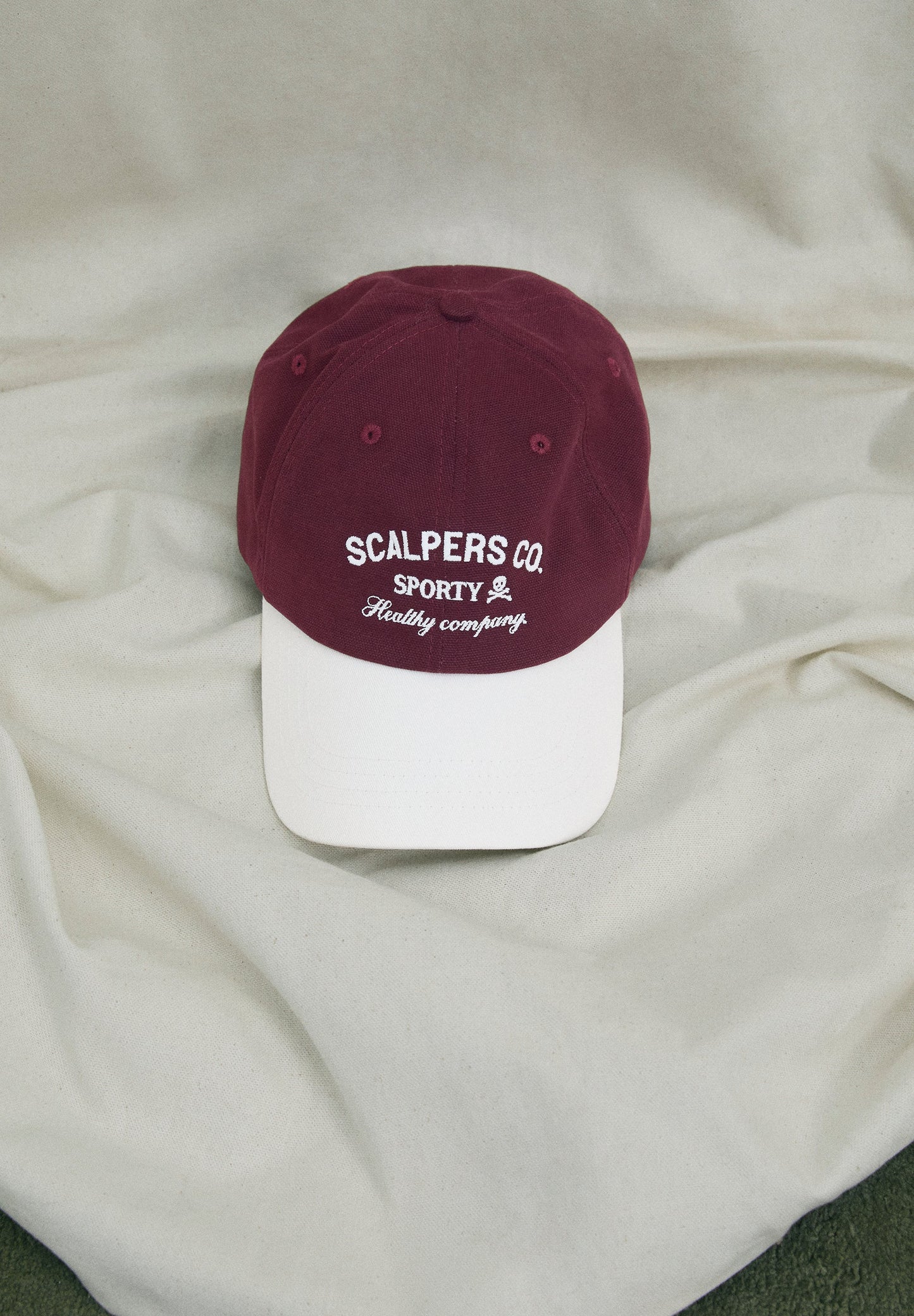 GORRA LOGO CONTRASTE