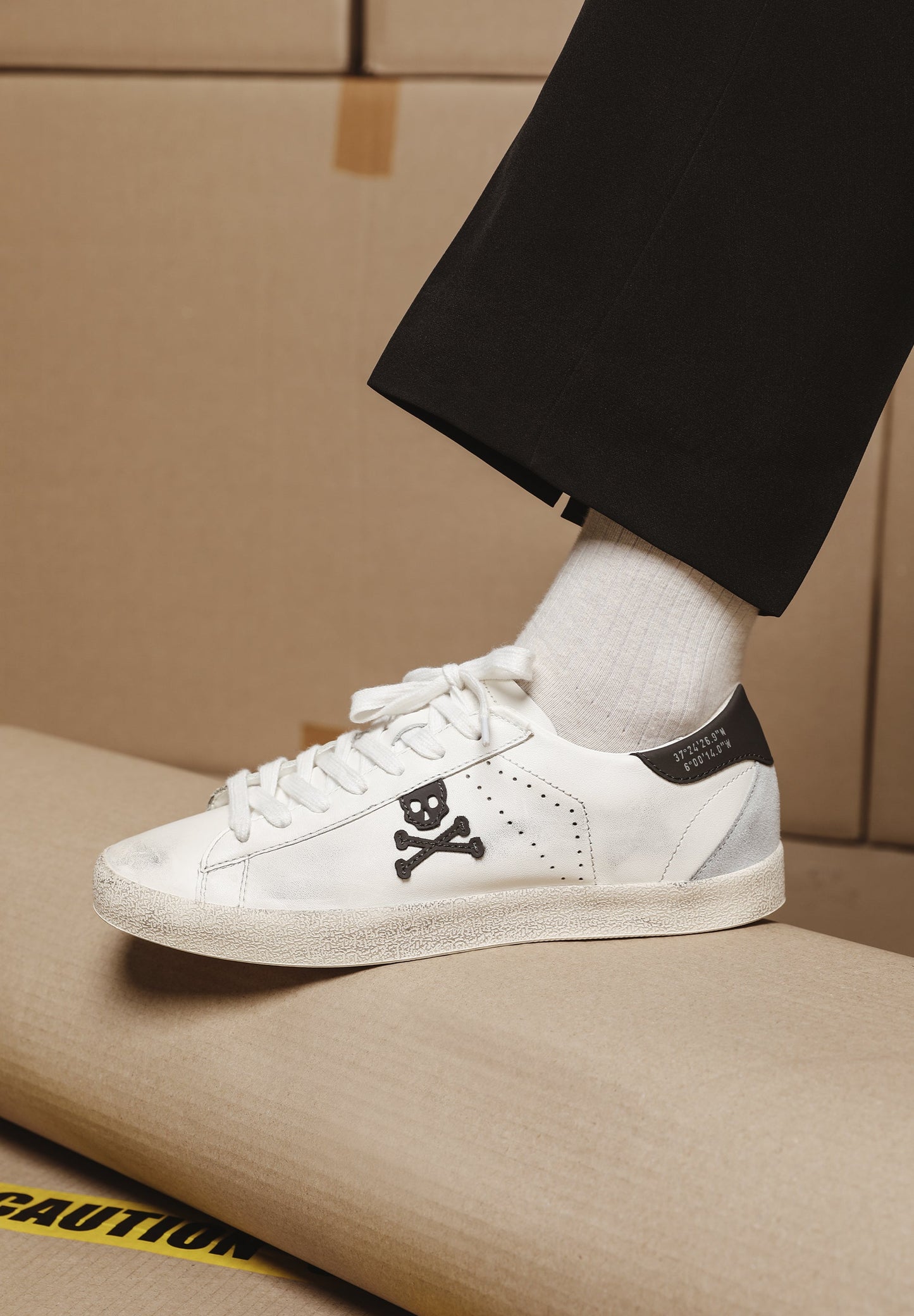 SNEAKERS BAJAS ENVEJECIDAS