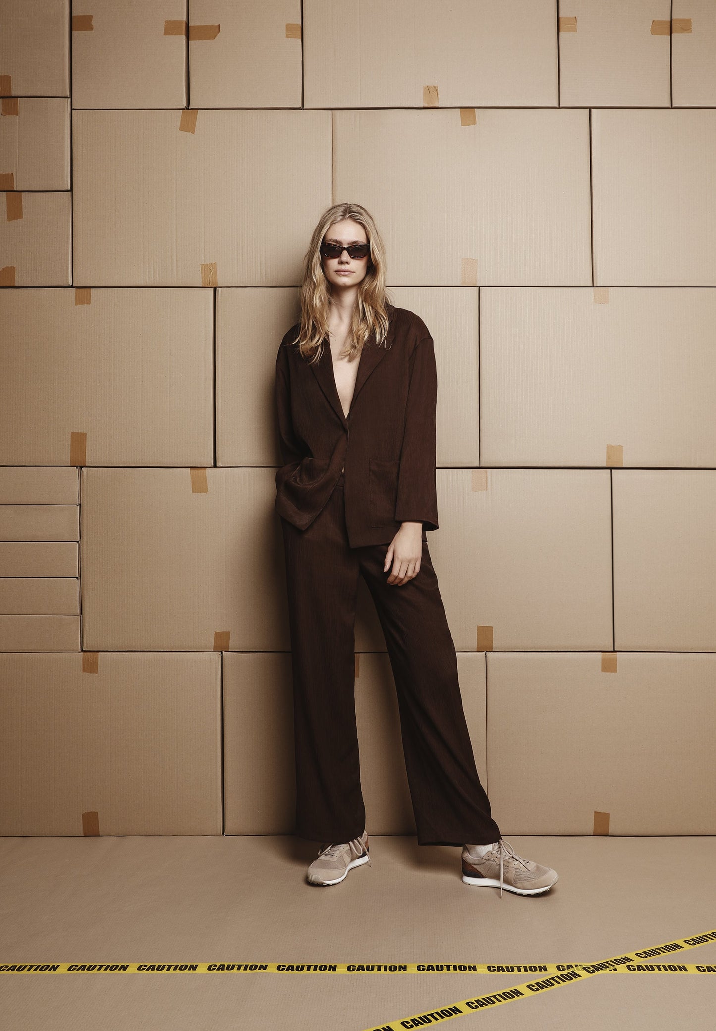 SNEAKERS INSIGNIA CALAVERA