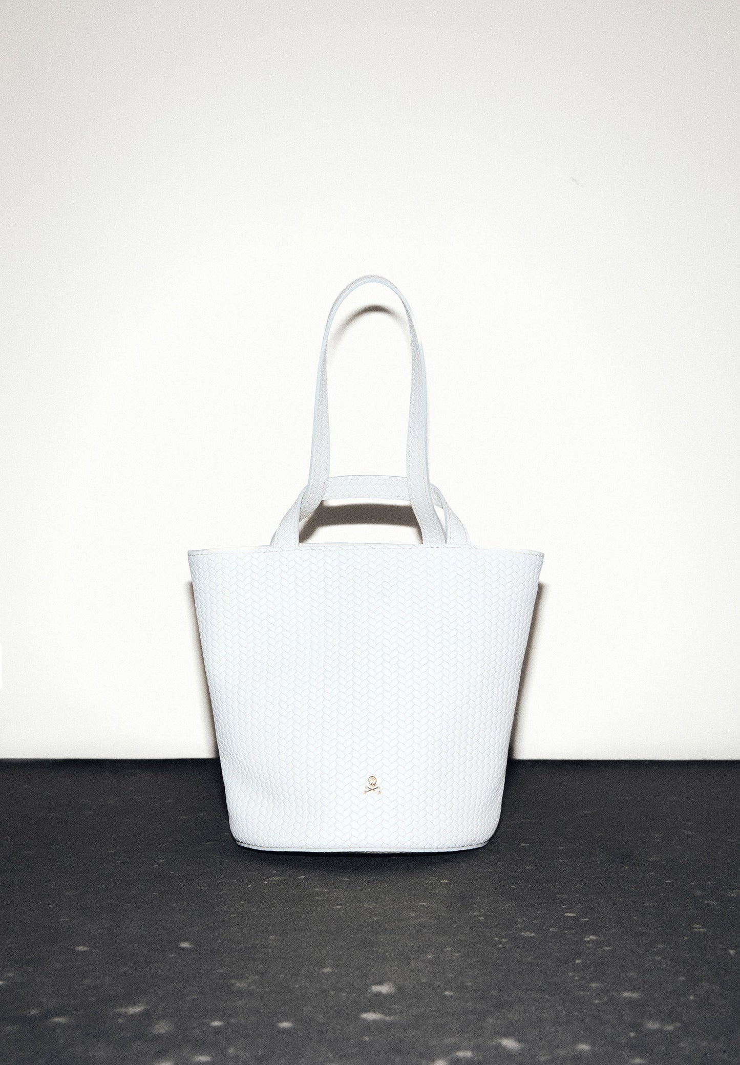 BOLSO MINI CUBO 100% PIEL TRENZADA