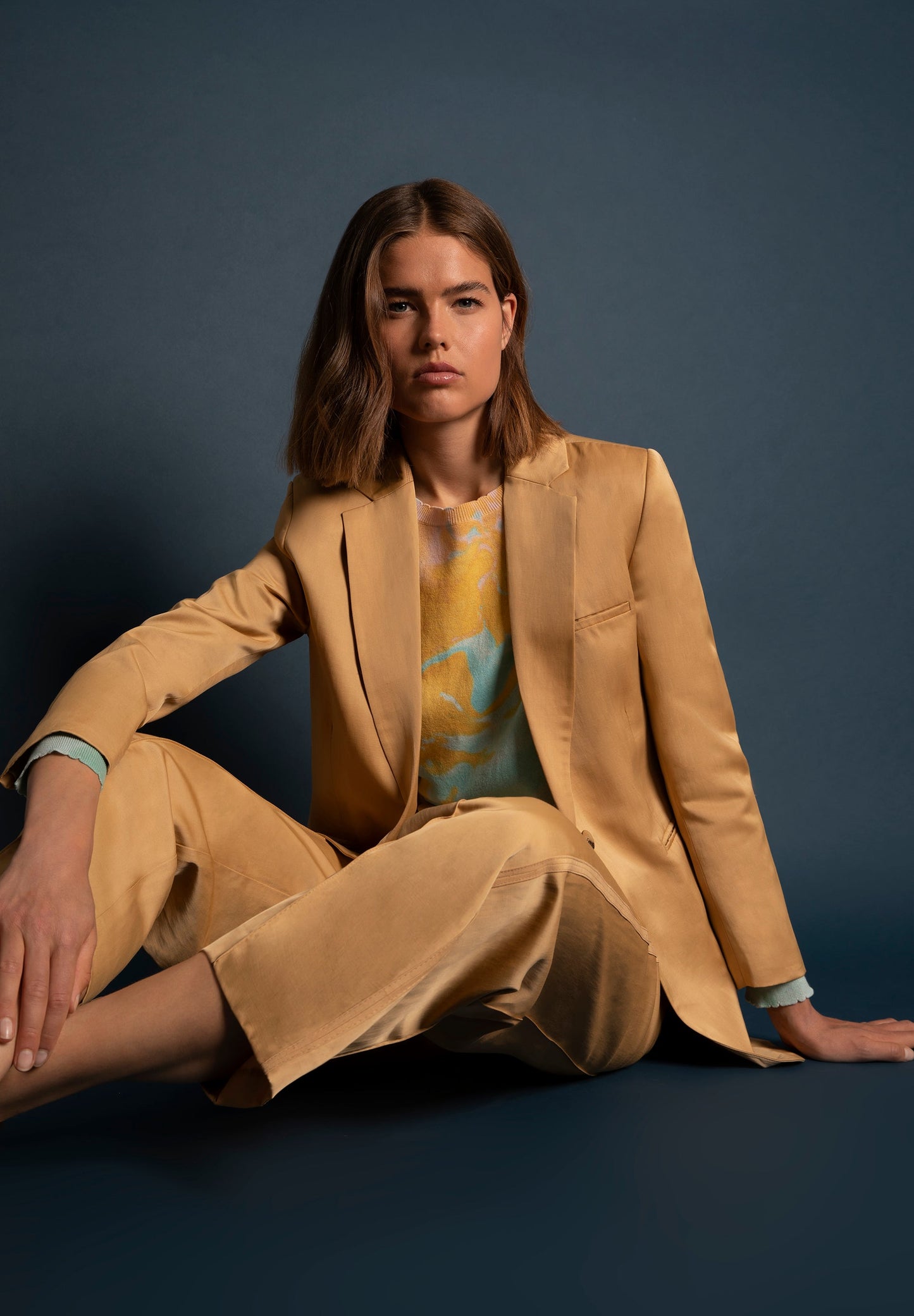 PANTALÓN SATINADO CULOTTE