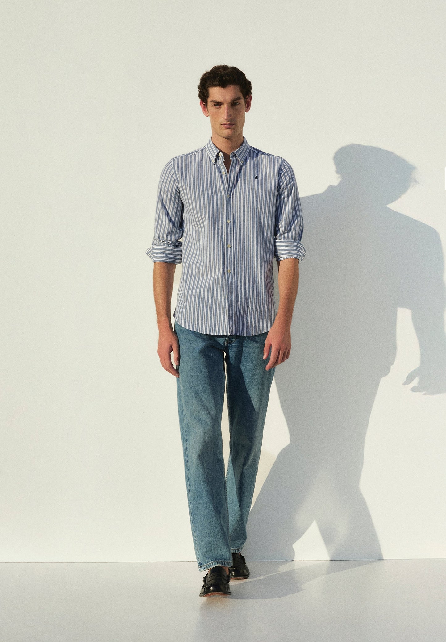 PANTALÓN VAQUERO REGULAR FIT