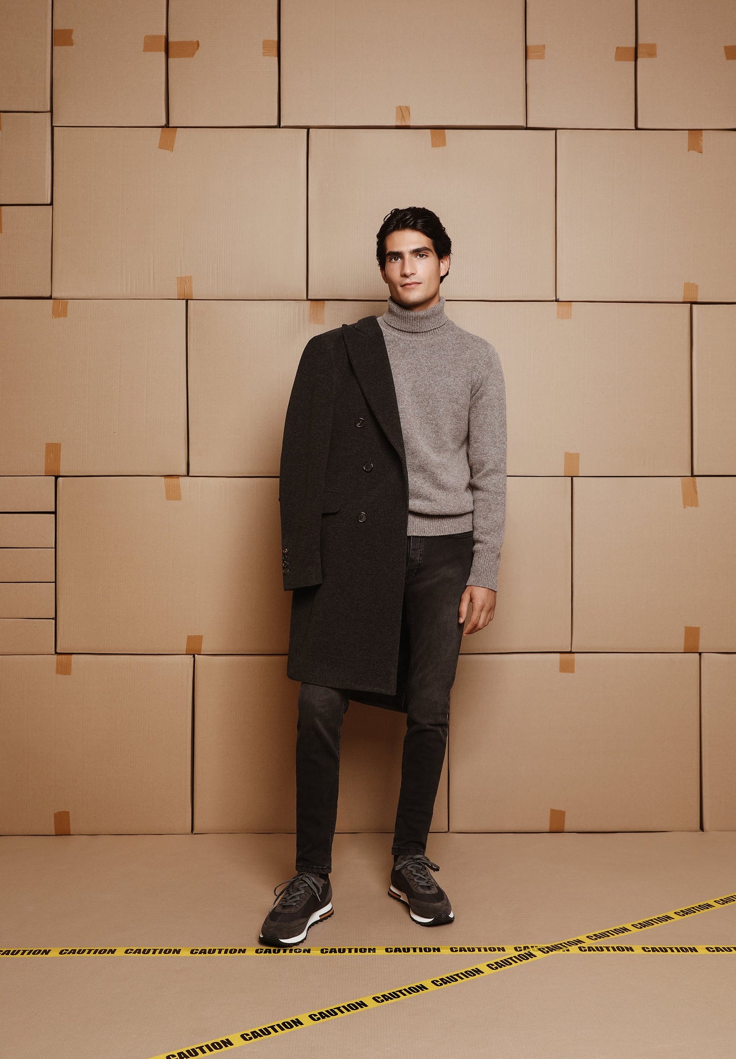 SNEAKERS LIGERAS DETALLE SUELA