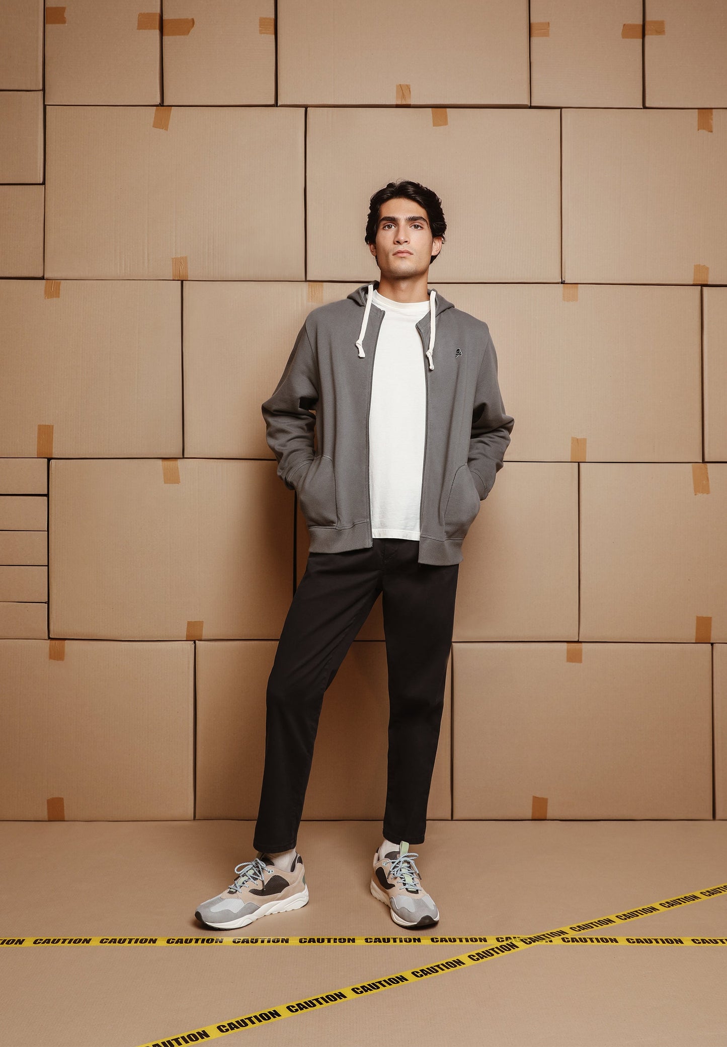 SNEAKERS SUELA ANCHA