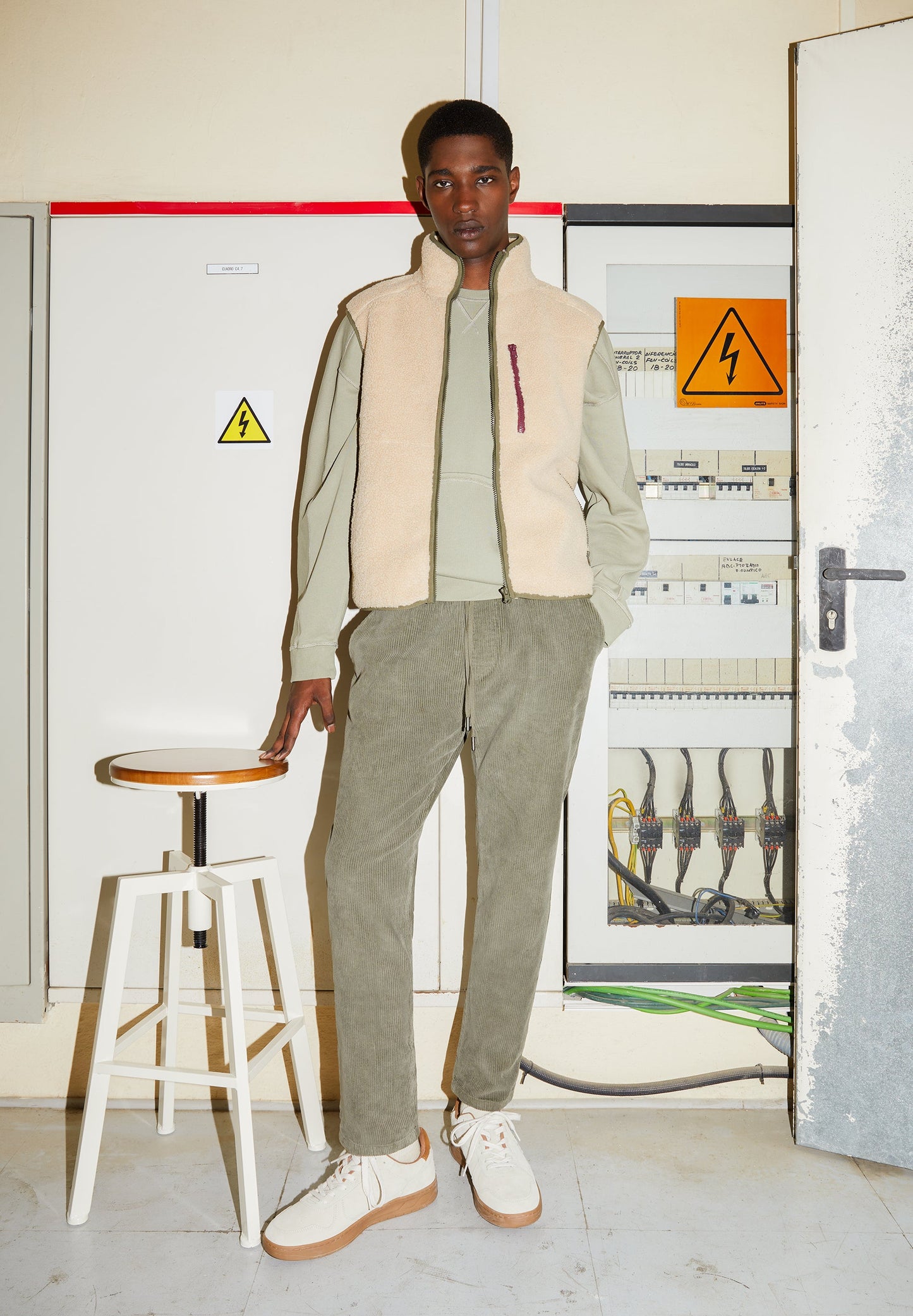 SNEAKERS SUELA CONTRASTE