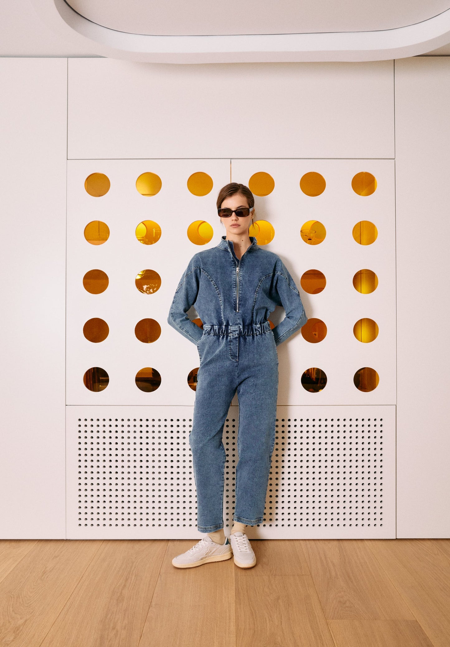 SNEAKERS NAPA DETALLE RELIEVE