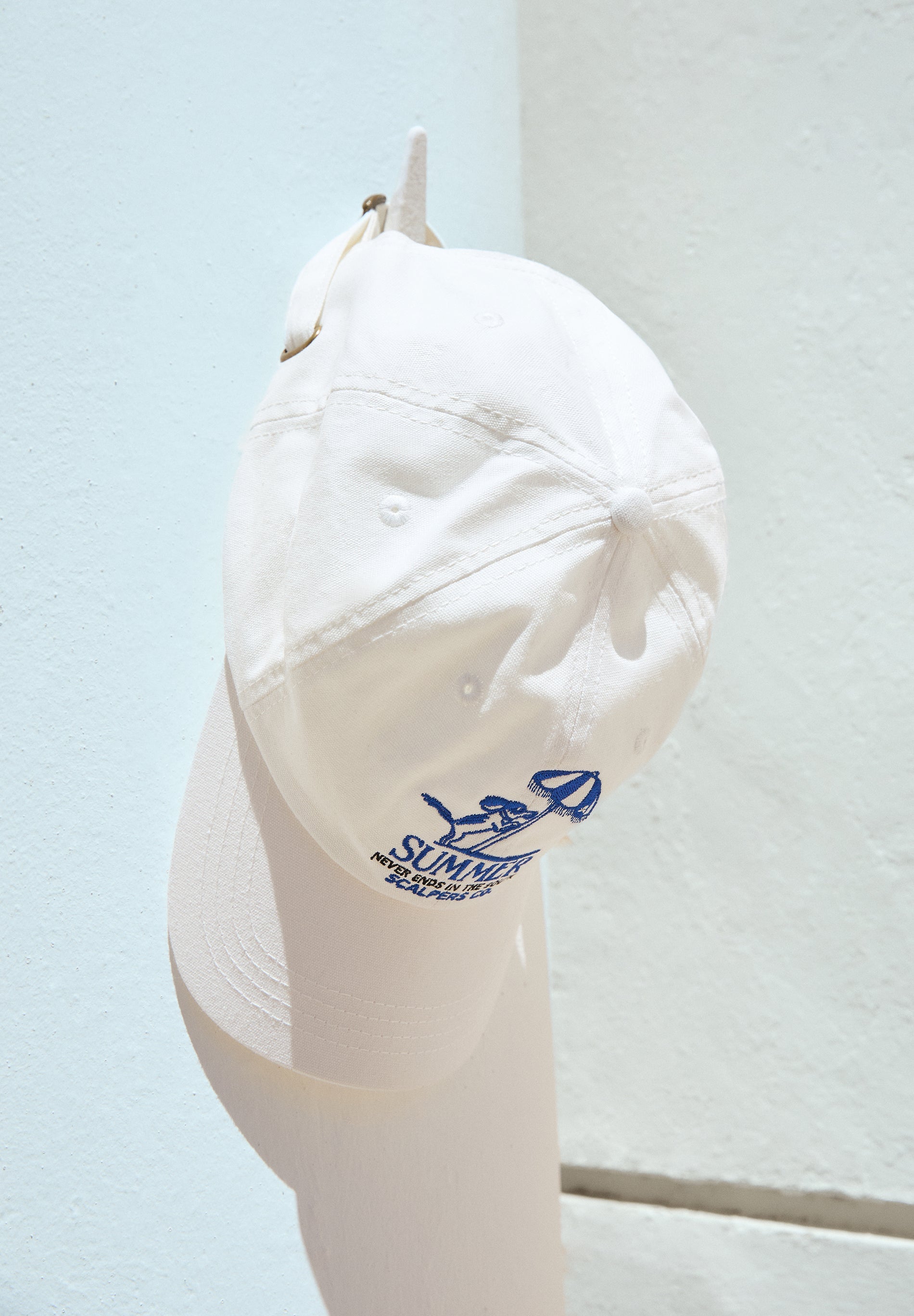 GORRA SUMMER BORDADA CONTRASTE