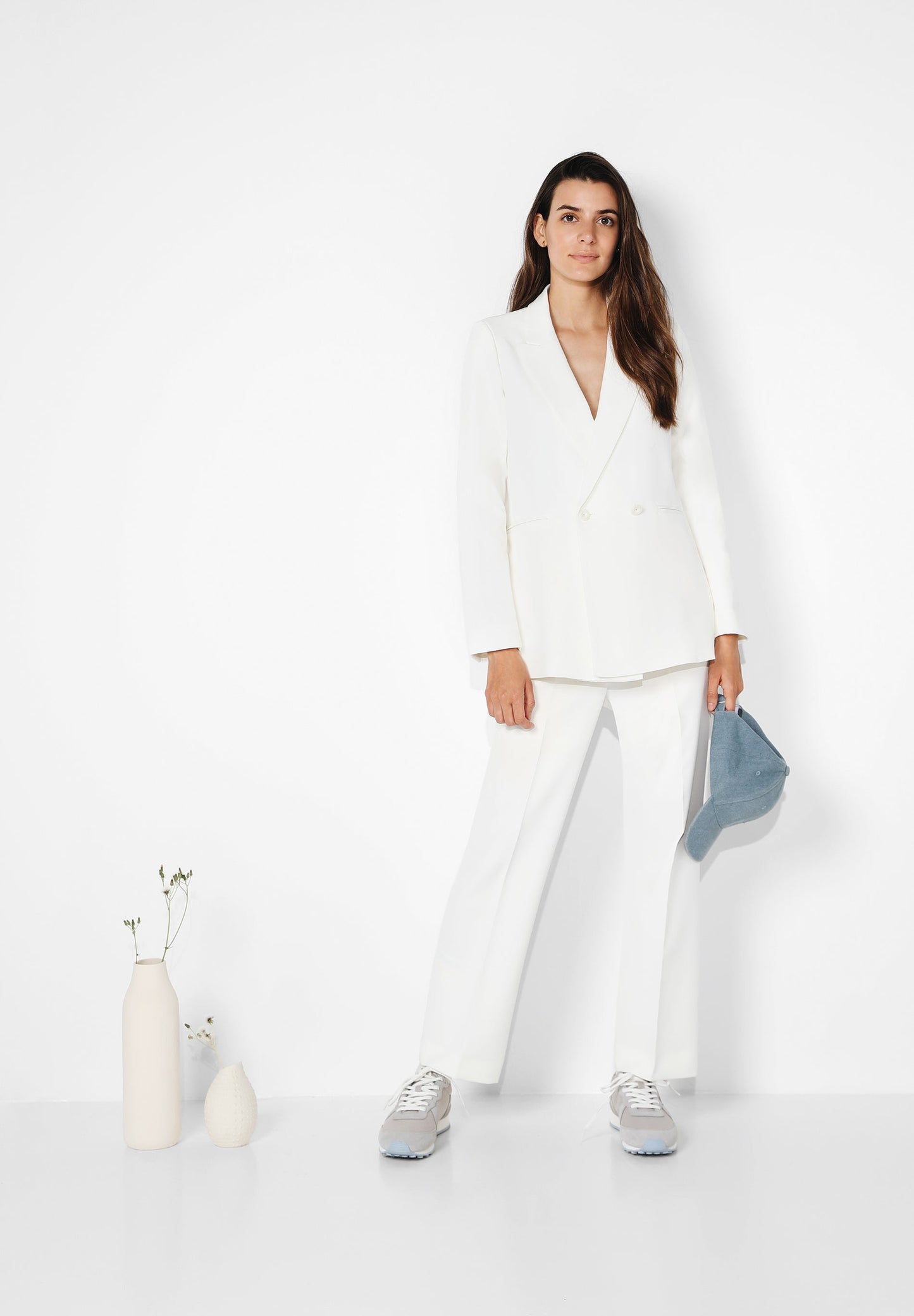 SNEAKERS INSIGNIA SCALPERS